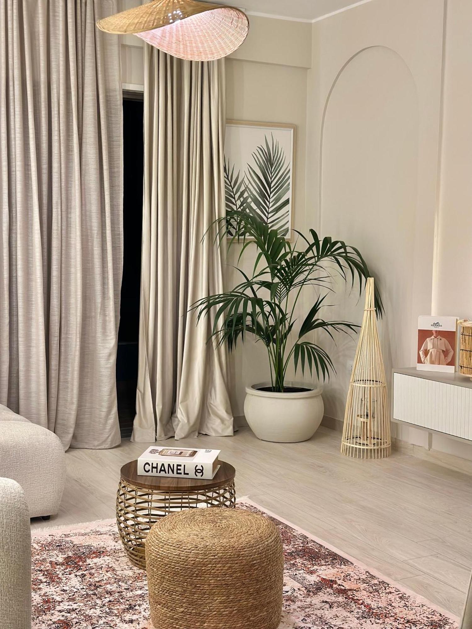 Lungomare Luxury Sea View Apartaments Vlore Exterior photo